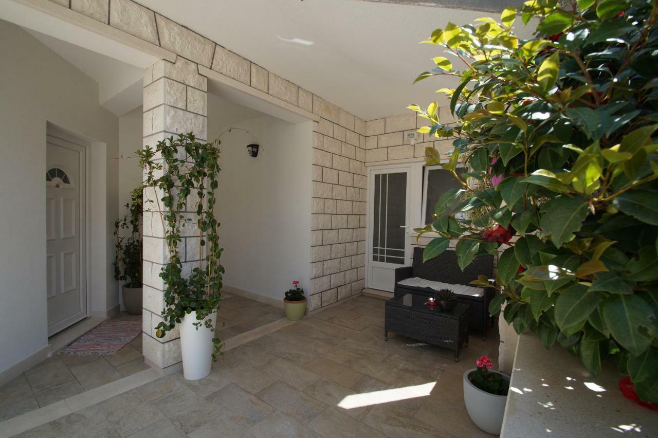 Apartments Mirna Đảo Korčula Ngoại thất bức ảnh
