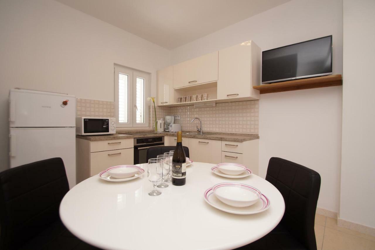 Apartments Mirna Đảo Korčula Ngoại thất bức ảnh
