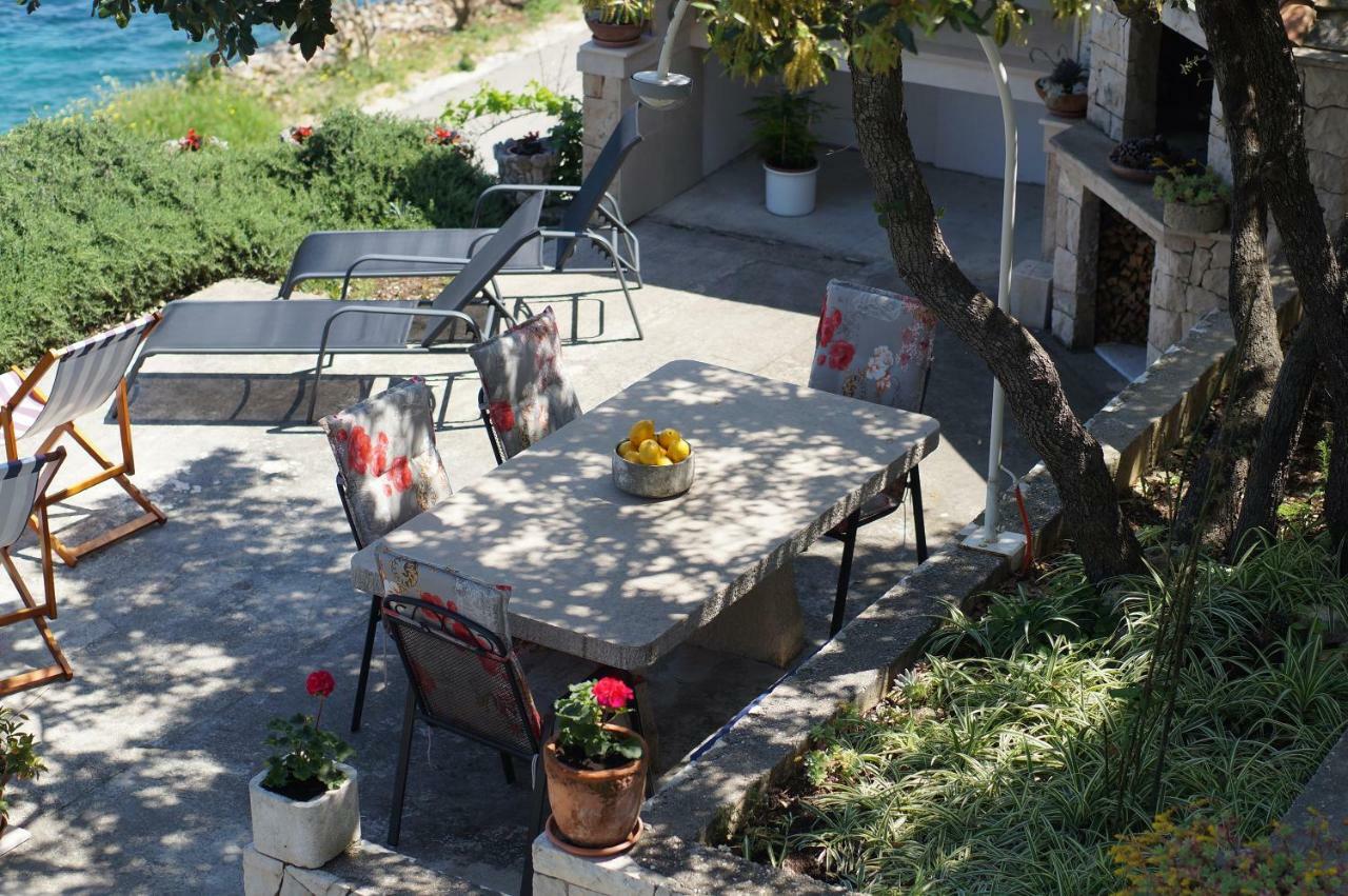 Apartments Mirna Đảo Korčula Ngoại thất bức ảnh